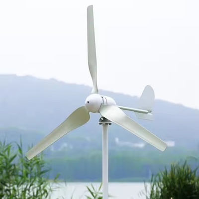 10Kw Off Grid Hệ thống năng lượng hybrid gió mặt trời với Inverter tần số thấp sóng sinus tinh khiết